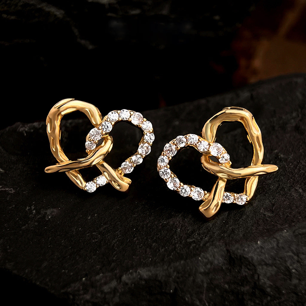 Monde | Gold Heart Stud Earrings with Cubic Zirconia