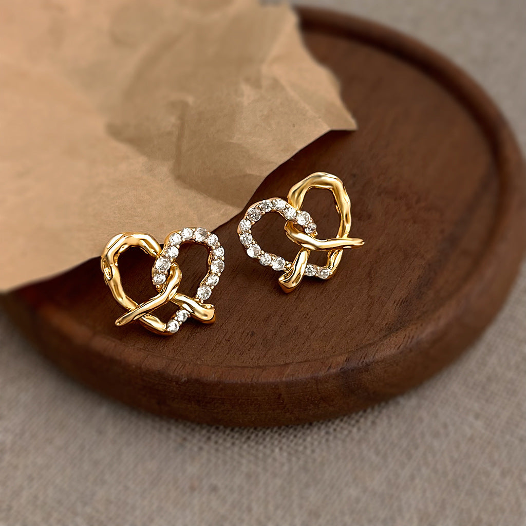 Monde | Gold Heart Stud Earrings with Cubic Zirconia